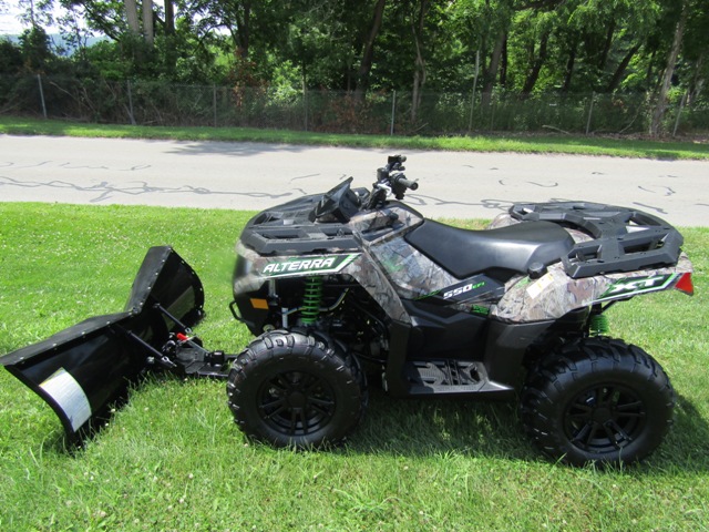 2016 Arctic Cat Alterra 550XT with Snow Plow Package 