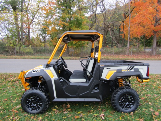 2023 Arctic Prowler PRO LTD 4wd