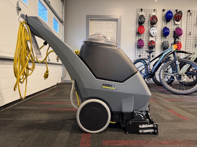 Karcher Cadet 7 Carpet Extractor