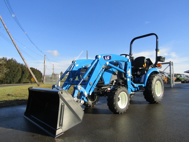 LS Tractor MT225s Tractor / Loader VT 4wd