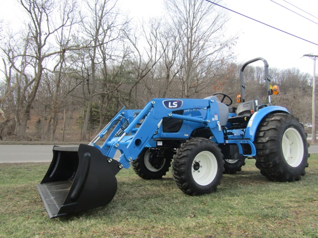  LS Tractor MT345 HST Tractor / Loader R4