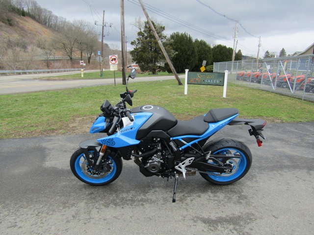 2024 Suzuki GSX-8S