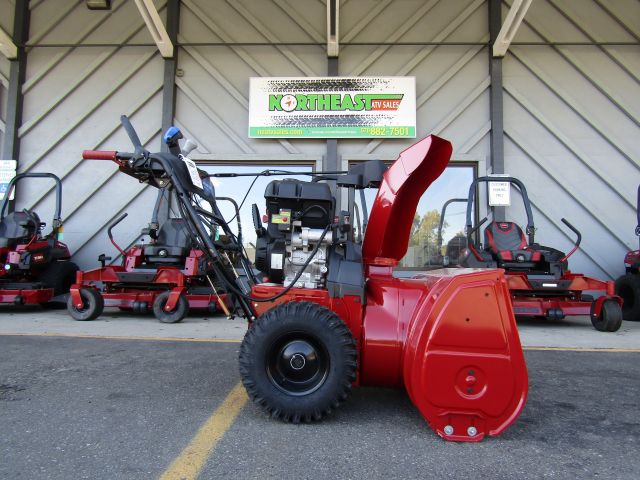  Toro Power Max HD 1030 OHAE 30 Inch Snow Blower