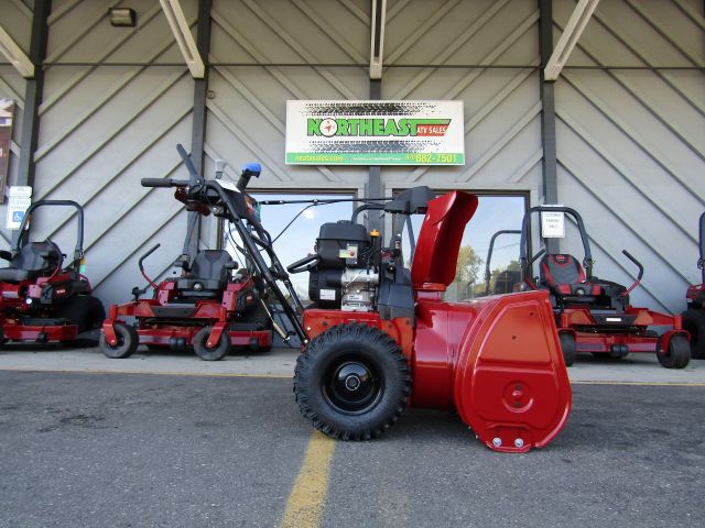  Toro Power Max HD 828 OAE 28 Inch Snow Blower