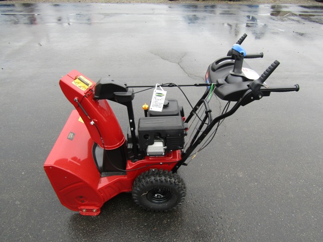  Toro Power Max 824OE Snowblower